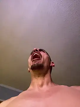 SlimSexxxy69 online show from April 1, 10:27 am