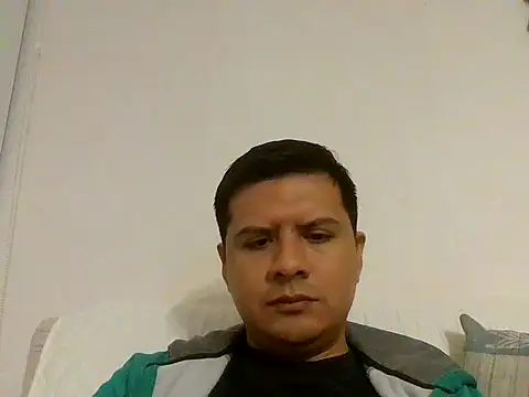 Snapshot of Xxxristiano chatting on December 4, 4:11 am Xxxristiano online show from December 4, 4:11 am