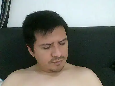 Snapshot of Xxxristiano chatting on April 30, 5:03 am Xxxristiano online show from April 30, 5:03 am