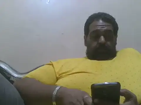 elpoop7305 online show from July 9, 10:25 pm