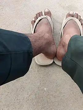 INTERNATIONAL0001 online show from October 25, 2:41 am