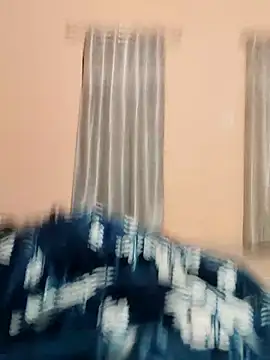 INTERNATIONAL0001 online show from November 22, 12:20 am