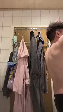 Kingpowerlittel online show from March 9, 6:45 pm