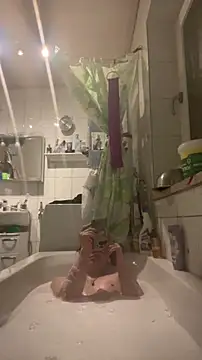 Kingpowerlittel online show from March 25, 6:36 pm