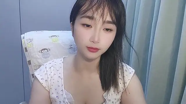 Snapshot of Honeysexy-1 chatting on September 24, 8:23 pm Honeysexy-1 online show from September 24, 8:23 pm