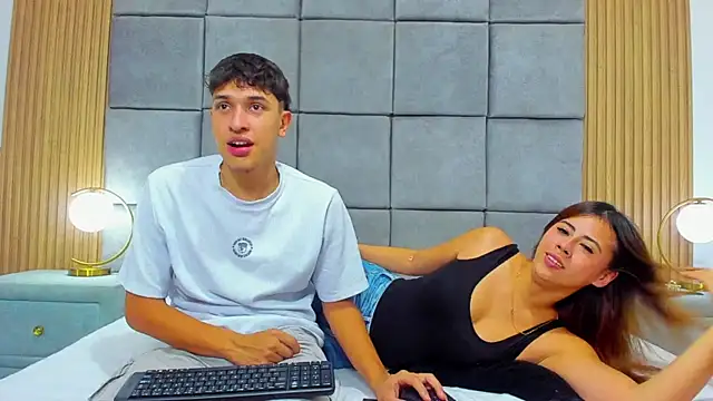 ChanellandMax online show from November 12, 2:39 pm