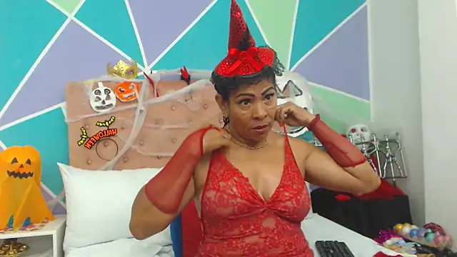 Snapshot of Morenaza6420 chatting on October 23, 6:50 pm Morenaza6420 online show from October 23, 6:50 pm