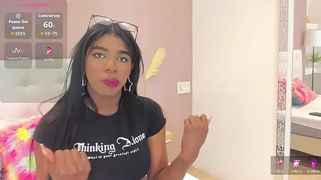 Snapshot of KendraChavez_ chatting on September 9, 8:52 pm KendraChavez online show from September 9, 8:52 pm