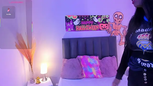 Snapshot of KendraChavez_ chatting on October 30, 10:32 pm KendraChavez online show from October 30, 10:32 pm