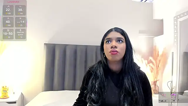 Snapshot of KendraChavez_ chatting on December 3, 10:30 pm KendraChavez online show from December 3, 10:30 pm