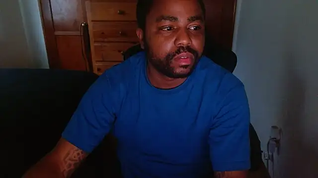 Snapshot of Breadwinnah chatting on November 1, 3:03 pm Breadwinnah online show from November 1, 3:03 pm