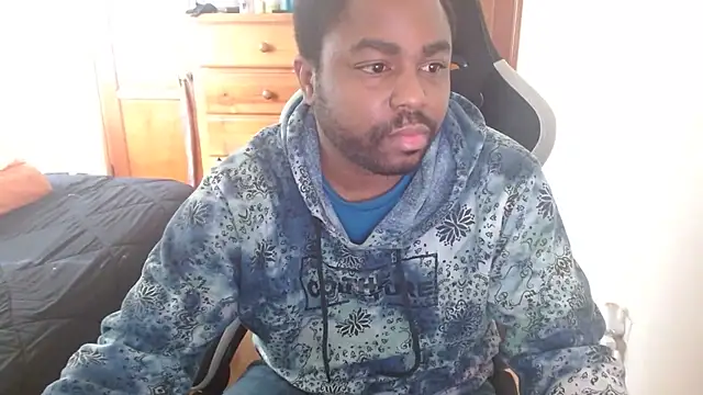 Snapshot of Breadwinnah chatting on November 21, 7:01 pm Breadwinnah online show from November 21, 7:01 pm