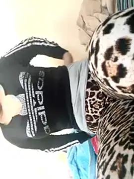 Snapshot of lindasexy-Hot chatting on March 11, 1:39 pm lindasexy-Hot online show from March 11, 1:39 pm