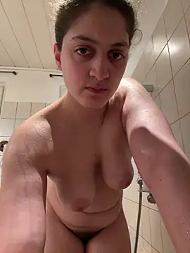 DreamThickCouple online show from March 11, 10:05 pm