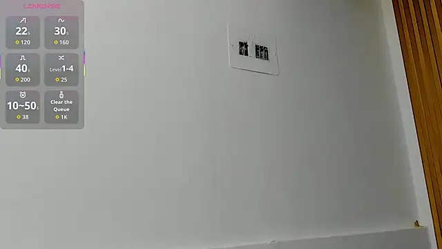 Snapshot of VioletRose_as chatting on February 13, 7:54 pm VioletRose as online show from February 13, 7:54 pm