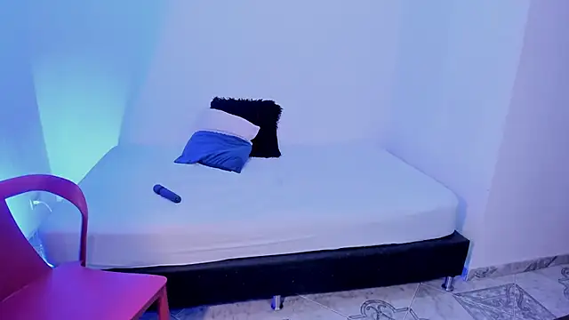 NataliaDream6 online show from April 28, 3:22 am