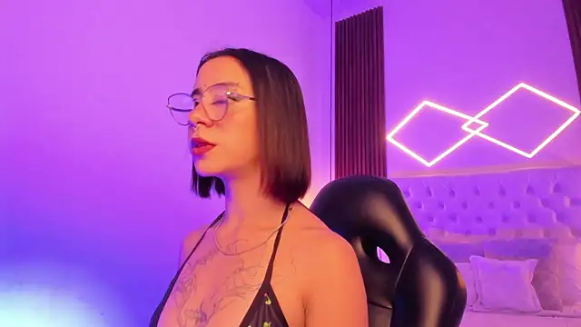 ZamabyCrucie online show from January 15, 11:52 pm