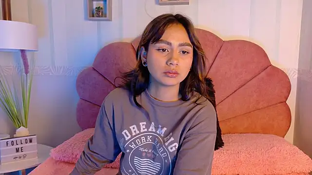 Conejita 420 online show from October 6, 8:06 pm