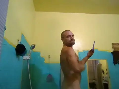 Snapshot of Eat_it_from_the_back chatting on October 1, 1:44 am Eat it from the back online show from October 1, 1:44 am