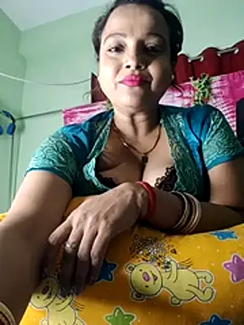 hornypiu697 online show from August 3, 9:37 am