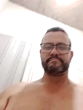 Snapshot of jssaf chatting on December 16, 3:00 am jssaf online show from December 16, 3:00 am