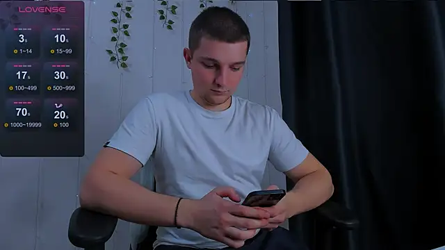 Your Claddagh online show from December 13, 9:53 pm