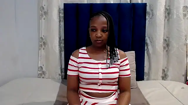 Snapshot of Pinkdollyg chatting on September 8, 8:19 pm Pinkdollyg online show from September 8, 8:19 pm