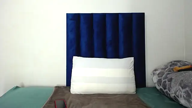 Snapshot of Pinkdollyg chatting on October 1, 6:36 pm Pinkdollyg online show from October 1, 6:36 pm