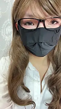 Snapshot of Yiyi-707 chatting on November 17, 12:55 pm Yiyi-707 online show from November 17, 12:55 pm