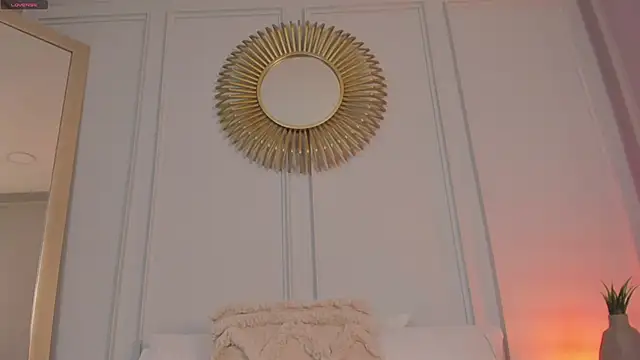 Snapshot of CharlotteBrownn_ chatting on May 15, 11:01 pm CharlotteBrownn online show from May 15, 11:01 pm