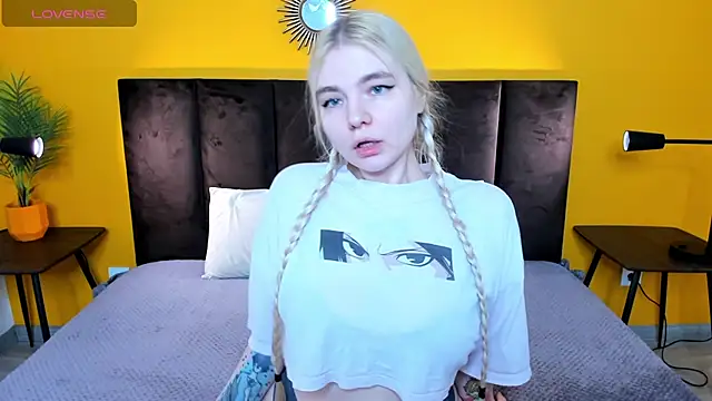 RuthBryant online show from January 19, 12:14 am