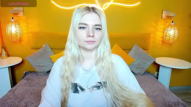 RuthBryant online show from February 1, 12:31 am