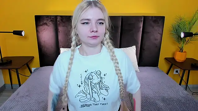 RuthBryant online show from February 10, 12:37 am