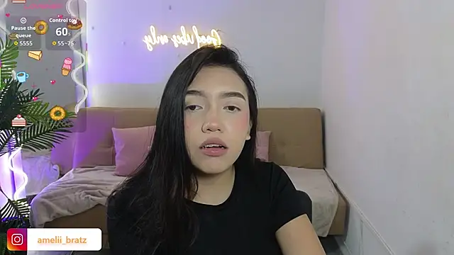 Ameliiaa tay online show from October 22, 11:32 am