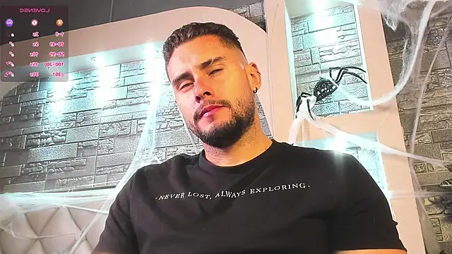 dominic de luca online show from October 28, 2:37 am