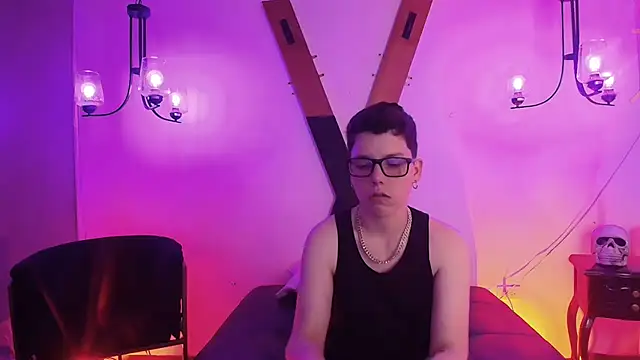 SpencerMontgomery online show from November 14, 7:45 pm