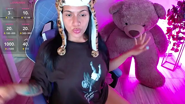 Snapshot of sexygoddesskarol chatting on September 9, 11:15 pm sexygoddesskarol online show from September 9, 11:15 pm