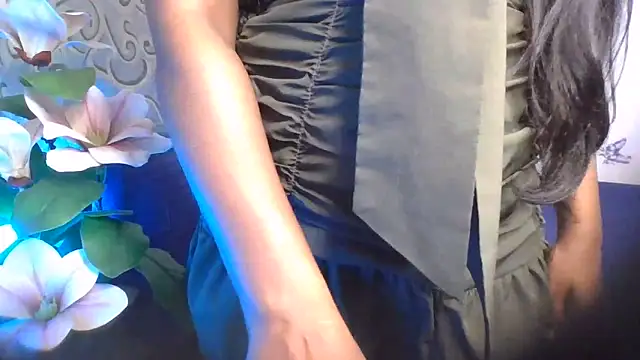 Snapshot of LustInLips chatting on June 17, 4:19 pm LustInLips online show from June 17, 4:19 pm