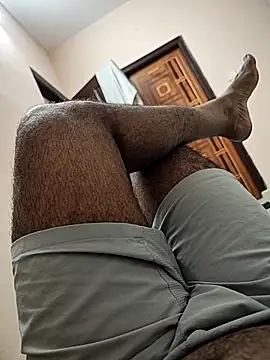 Snapshot of Mr_Batting_Man chatting on November 17, 4:57 pm Mr Batting Man online show from November 17, 4:57 pm