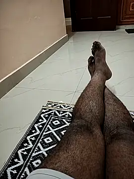 Snapshot of Mr_Batting_Man chatting on December 1, 2:00 pm Mr Batting Man online show from December 1, 2:00 pm