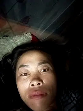 CoMay003 online show from October 21, 9:48 pm