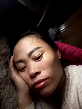 CoMay003 online show from November 18, 2:06 am