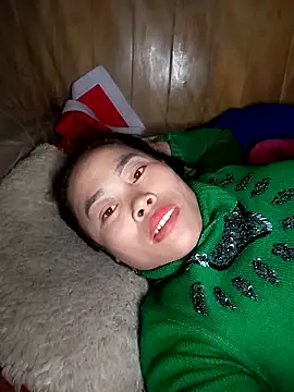 CoMay003 online show from January 7, 9:45 am