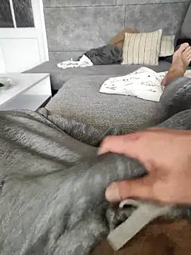 hansvonerotic1 online show from October 19, 1:34 pm