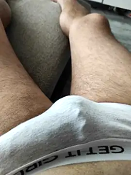 hansvonerotic1 online show from November 18, 12:53 pm