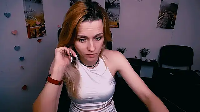 PeppyMia online show from November 21, 6:23 am