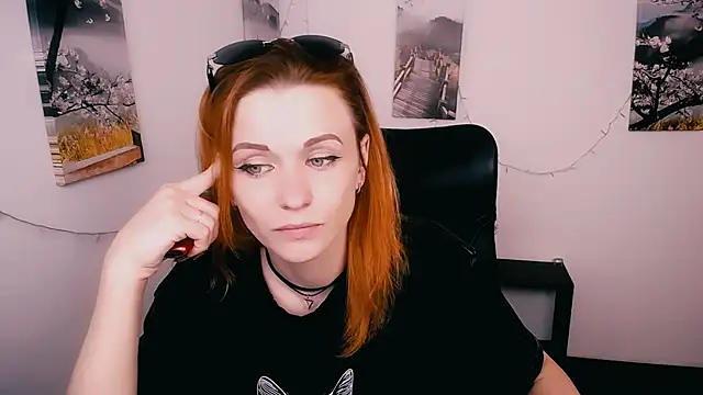 PeppyMia online show from June 13, 5:49 am