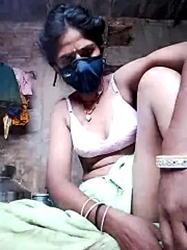 MISS-KAYA online show from October 14, 5:47 pm