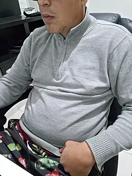 Carloskasado online show from October 20, 9:37 pm