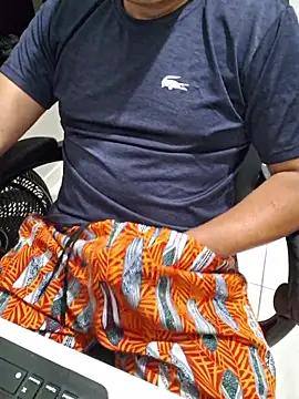 Carloskasado online show from November 10, 9:03 pm